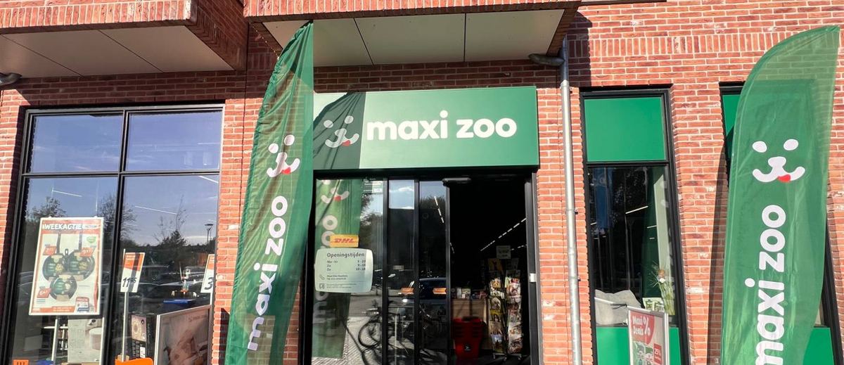 Plakát Saved Souls v Maxi Zoo Haarlem, foto